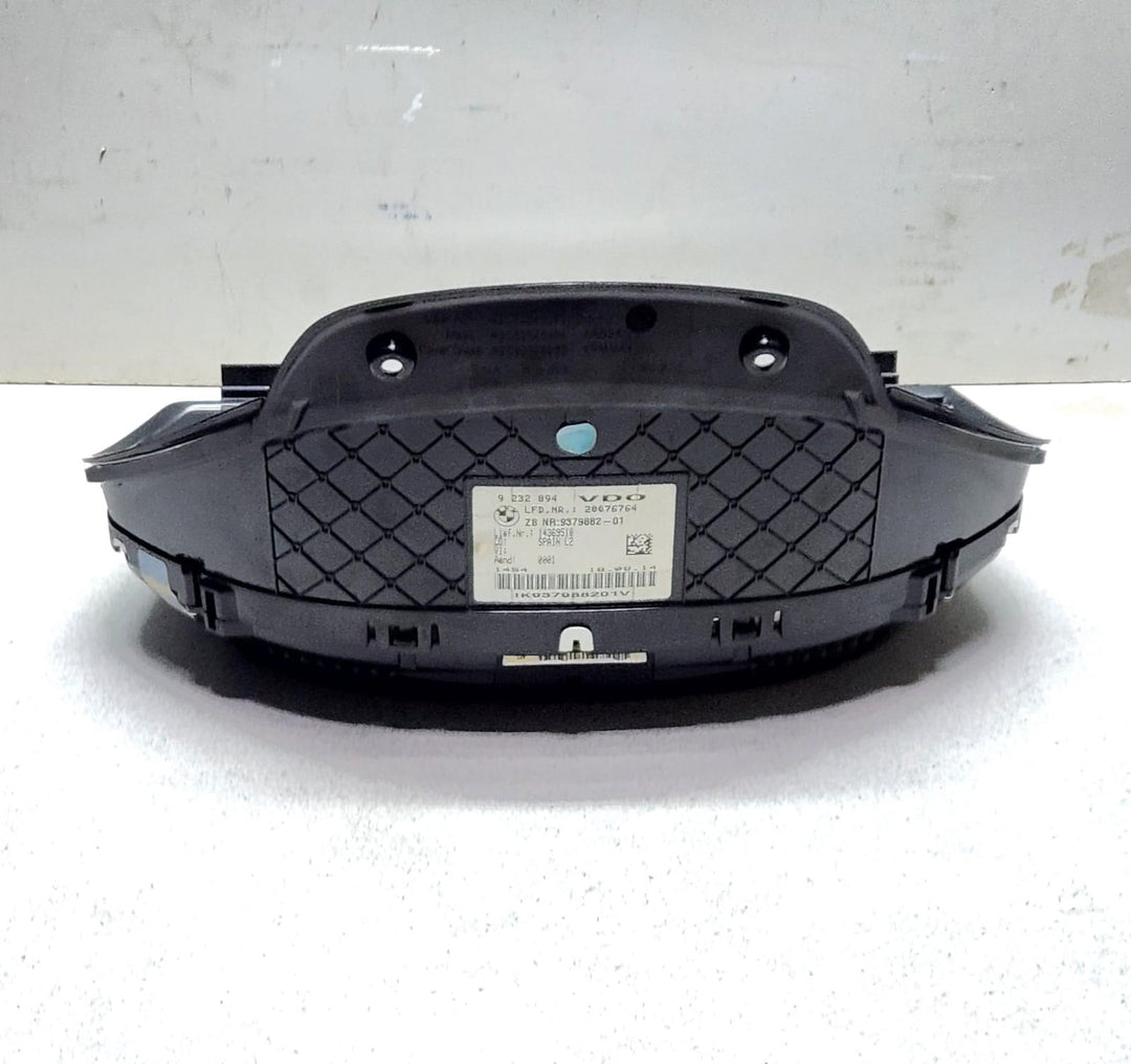 2016-2019 BMW 330i Instrument Cluster 9379882 3 Series F30 F31 