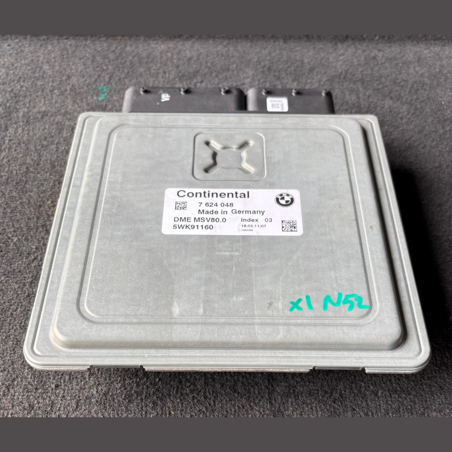 BMW  X1 E84 N52 ENGINE CONTROL UNIT MODULE ECU ONLY - 7624048