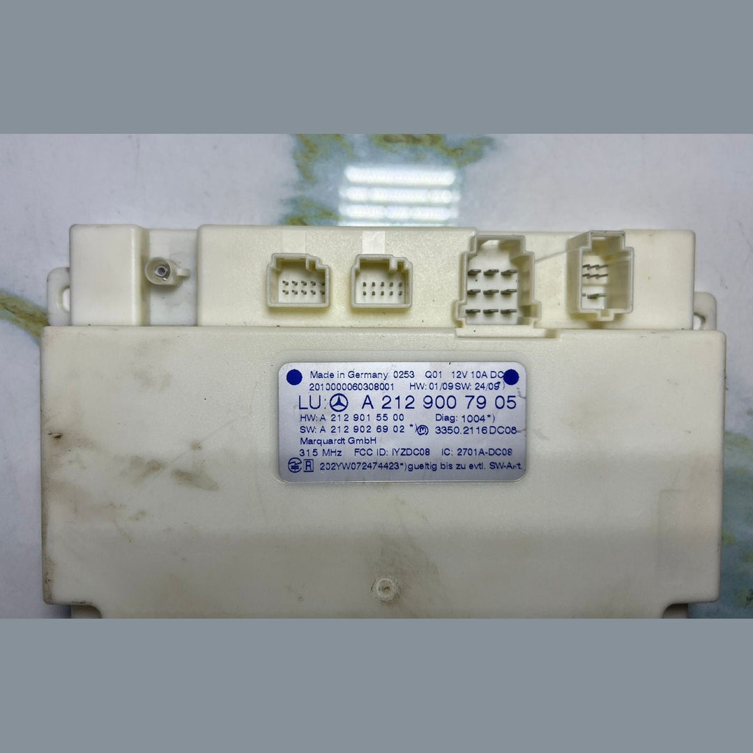 Mercedes-Benz W212 E-Class E350 Keyless Go Entry Control Module A212 9007905 OEM