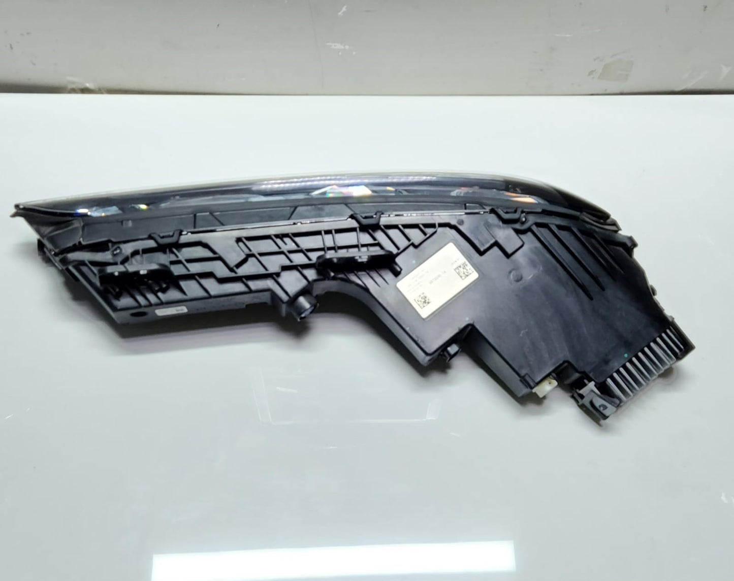 Genuine 2023-2025 BMW i7 Headlight Upper CRYSTAL 9879936 7 Series G70 i7 
