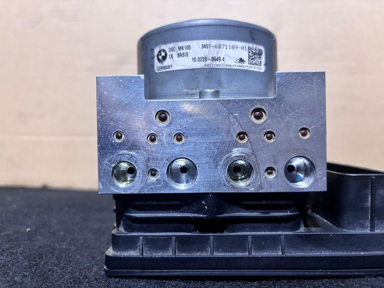 OEM BMW F30 ABS DSC Pump Modulator Control Unit 6971110 6971109