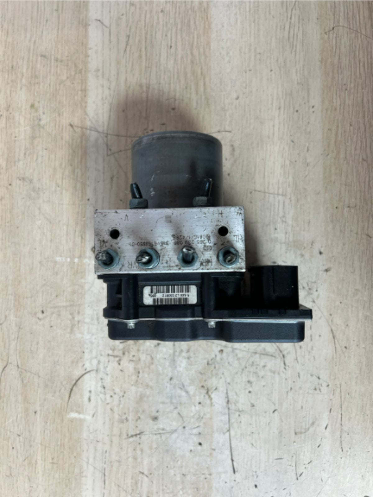 OEM BMW X1 E84 And E90 Hydraulic Unit ABS Pump Module 6860214