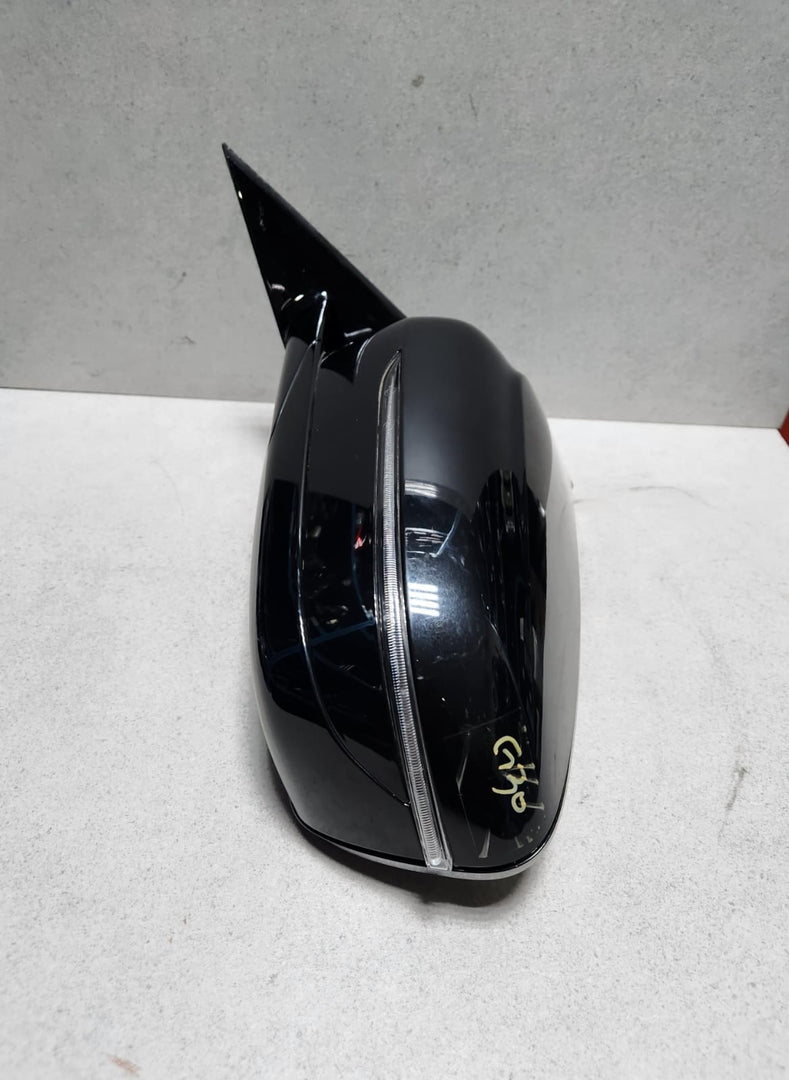 BMW Left Side Door Mirror F0184101U668B 5 Series G30 G31