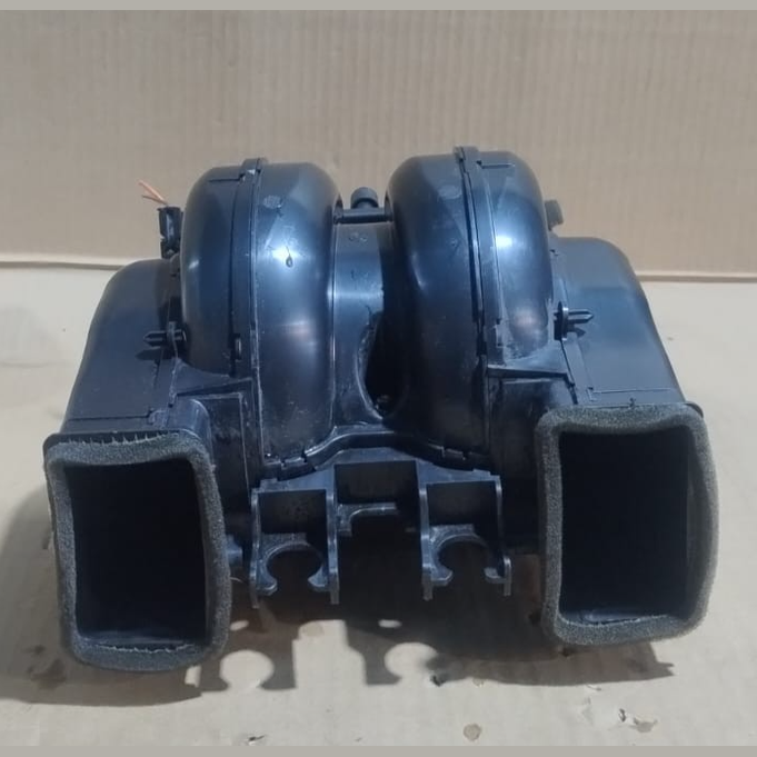 BMW G30/G31/G32/G11/G12/G05/G07 REAR HEATER BLOWER FAN MOTOR P/N 9315950