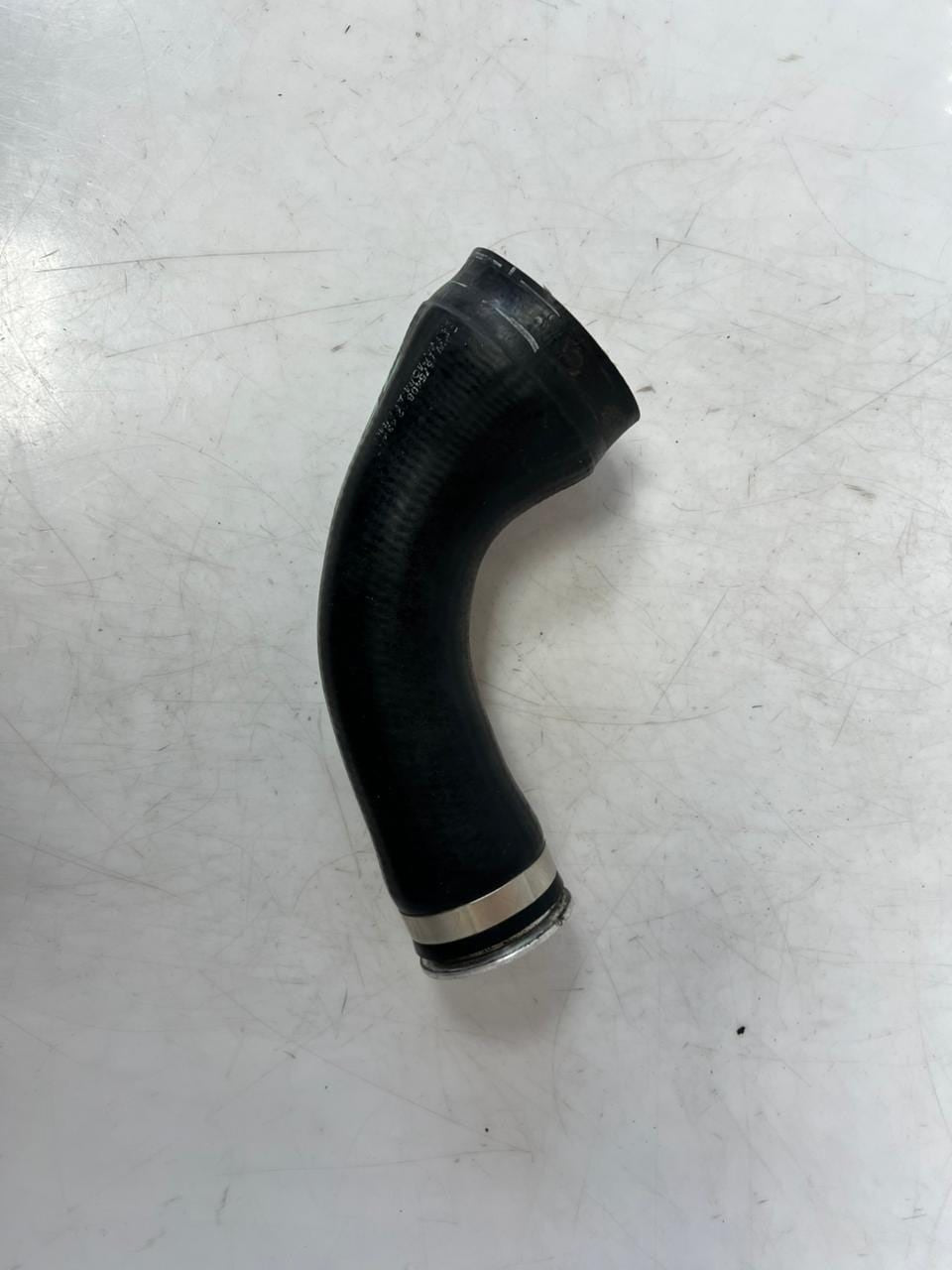 2008-2018 BMW 5' F07 F10 F11 7' 750i X5 X6 N63 Air Intake Duct HOSE 7575408 OEM
