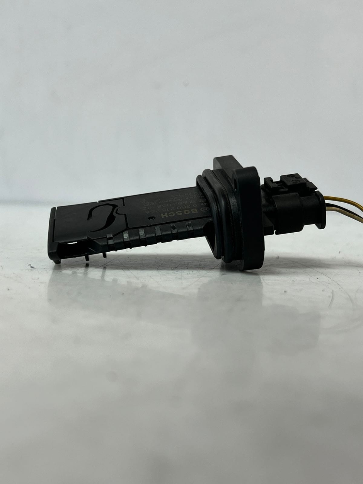 2014-2018 BMW X3 Mass Air Flow Sensor 7602038