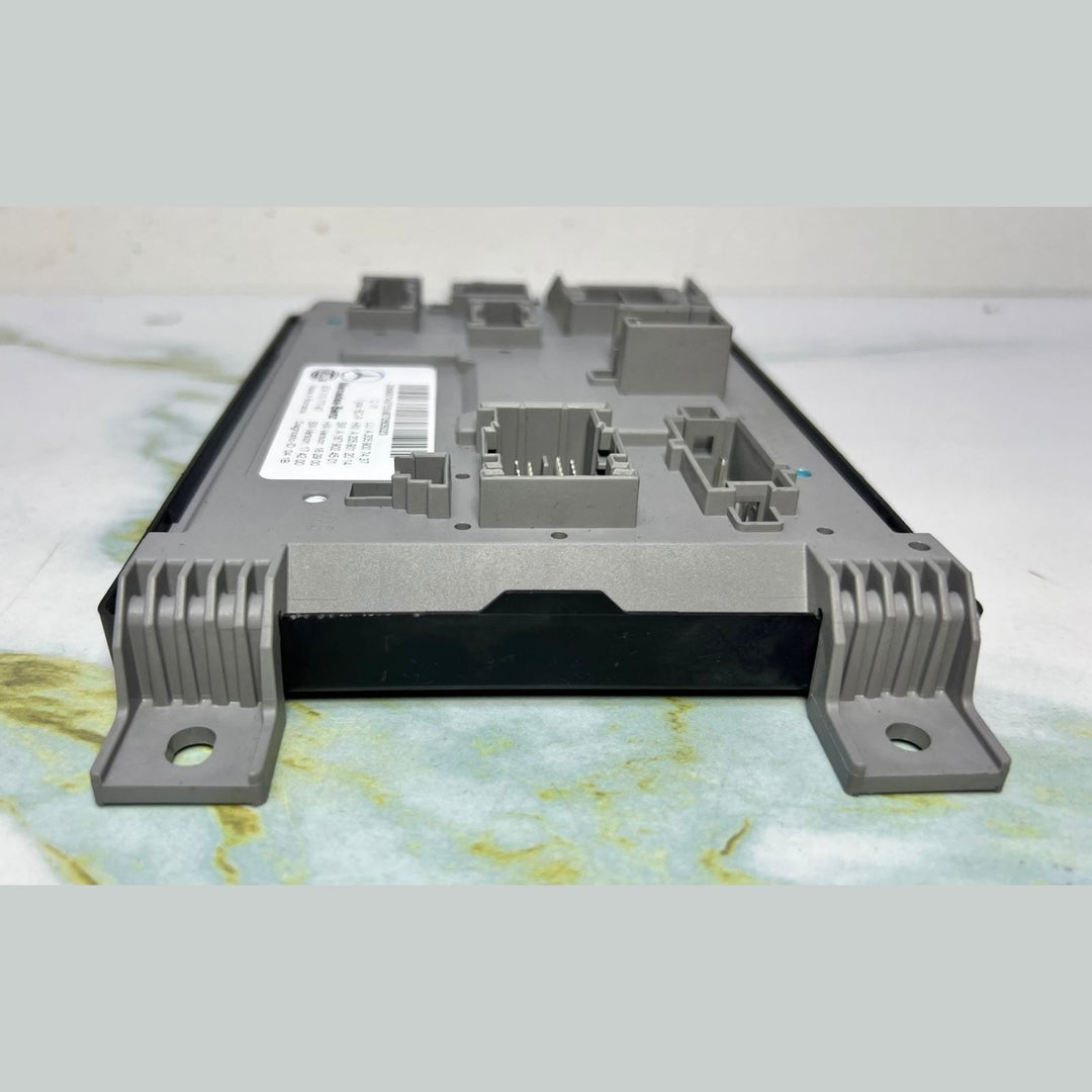 2019 Mercedes C300 Sam Electrical Center Control Unit A2059007437 W205 C-Class