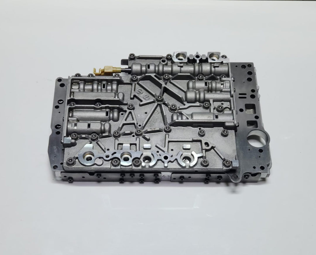 2001 Mercedes-Benz Transmission Valve Body 5-SPEED R2112770101 OEM