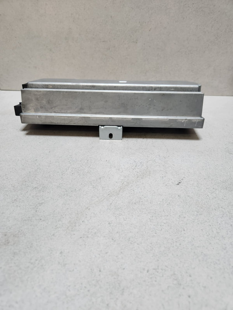 2008-2013 BMW X6 Top Hifi System Amplifier 9221624 X5 E70 and X6 E71