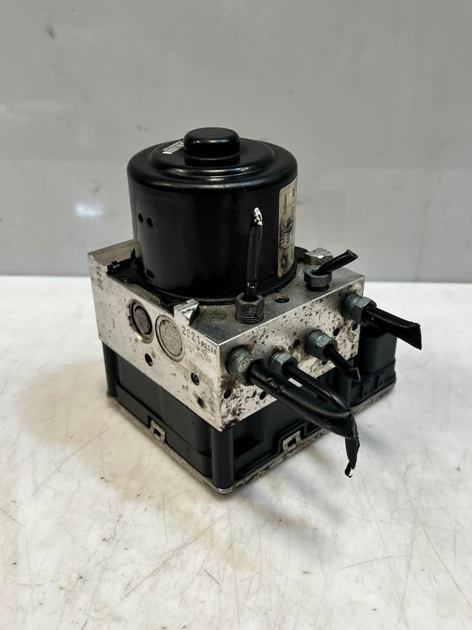 2010-2017 BMW X3 F25 X4 F26 ABS Anti-Lock Brake Pump 6859758 OEM