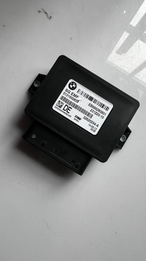 2011-2017 BMW X3 Parking Brake Control Module 32620294 528i, and 535i 