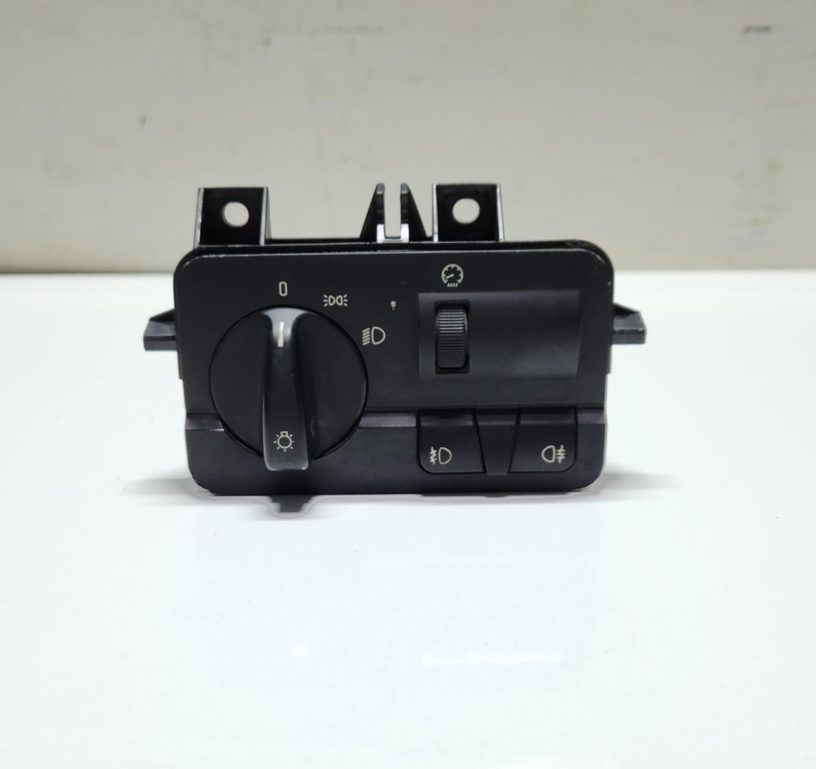 1998-2000 BMW 328i Xenon Light Switch 6936824 ,3 Series E46 LCI OEM