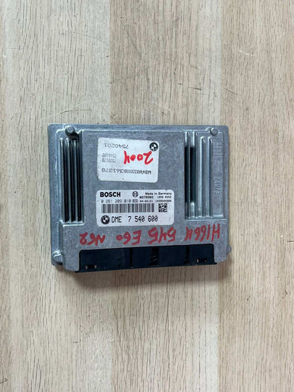 2004 5' E60 BMW 545i Engine Control Module 7540600 N62B44A ECU 