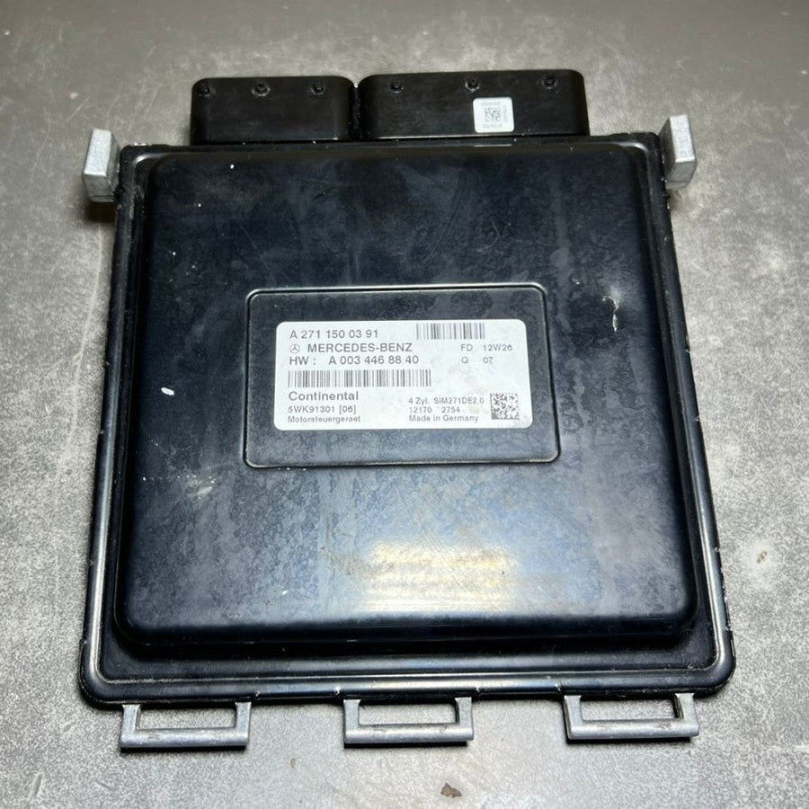 12-14 Mercedes Benz W204 C250 ECU ECM Engine Computer Control Module A2711500391