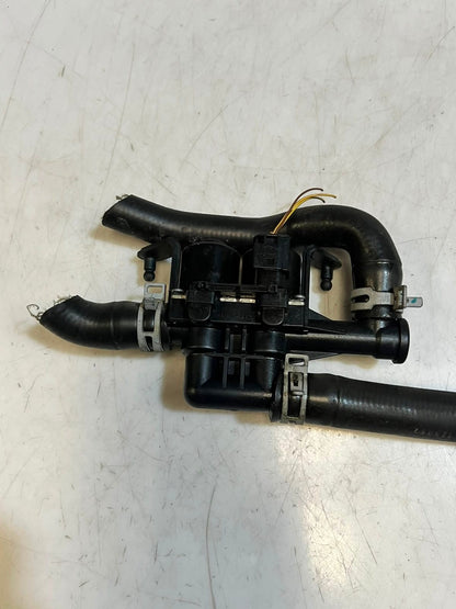 2010-2021 BMW 5 7 Series F10 F11 F07 F10 740i Heater Control Valve 9119164 OEM