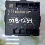 Bild in die Galerieansicht laden, 2010-2012 Mercedes-Benz E63 AMG Door Control Module A2128203685 W204 C-Class