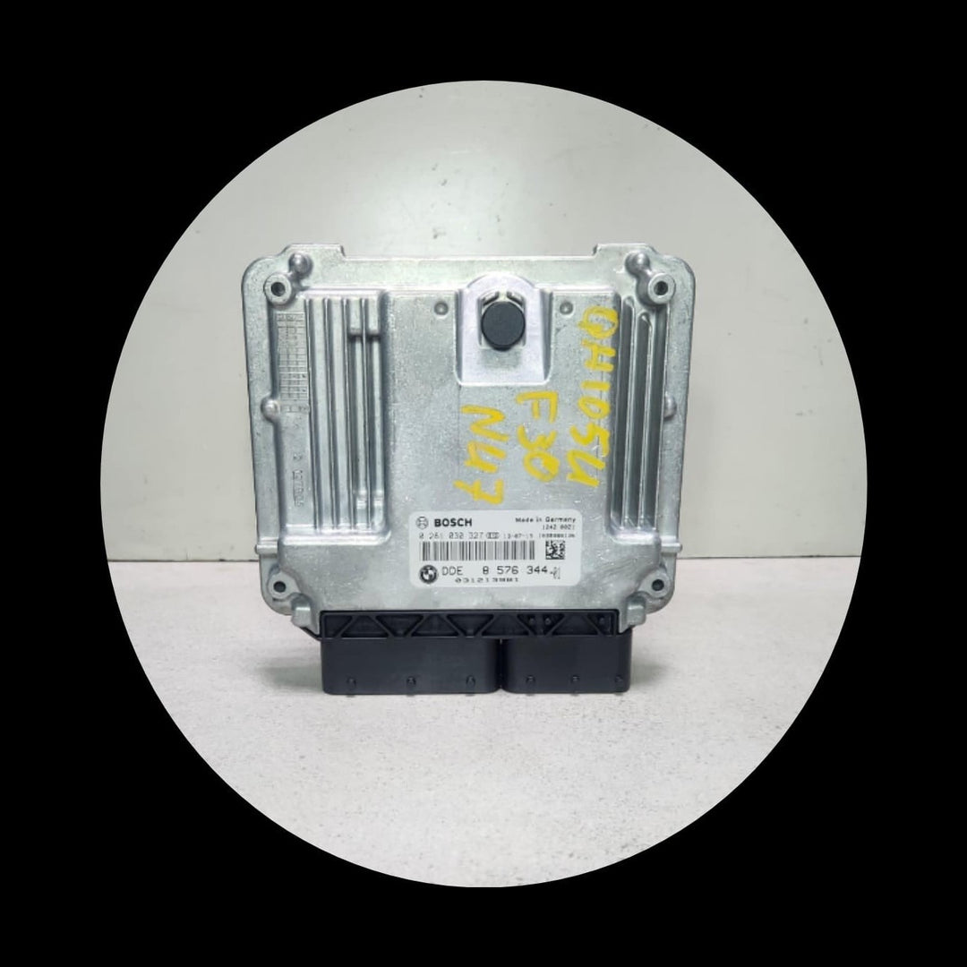 BMW F30 N47 DDE Engine Control Unit ECU ONLY 8576344 OEM