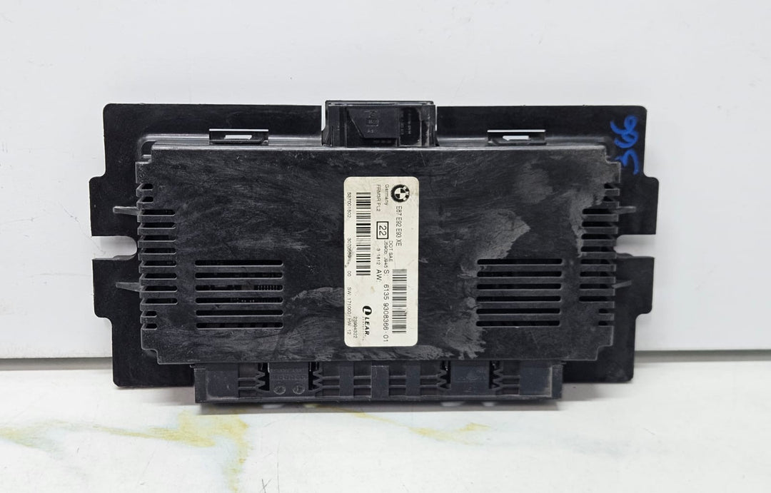 BMW X1 E84 2014 Light control module unit LCM 9308366 FRM 3R OEM
