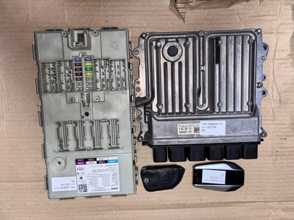 BMW 740i B58B30A G11 vin G522766 ENGINE CONTROL UNIT SET +KEY  - 8661692