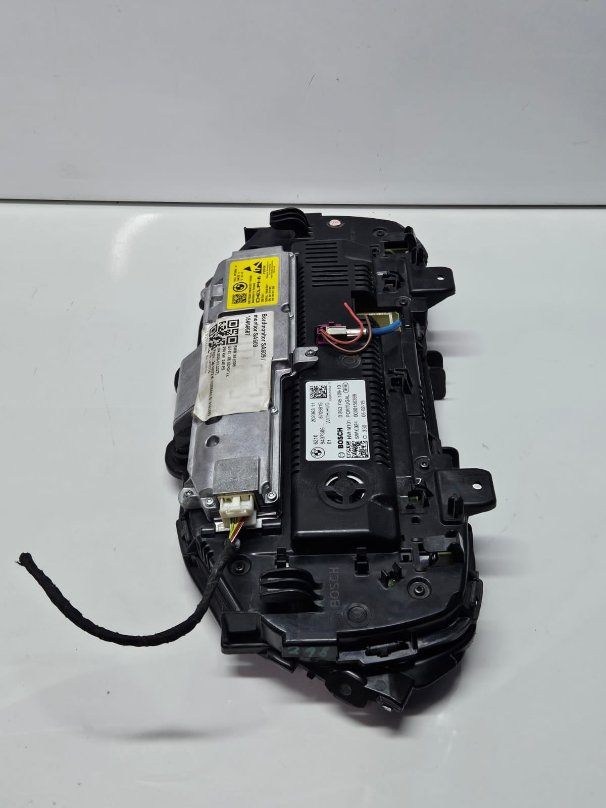 9437306-2016-2022 BMW 740i G20 G30 Instrument Cluster Speedometer OEM