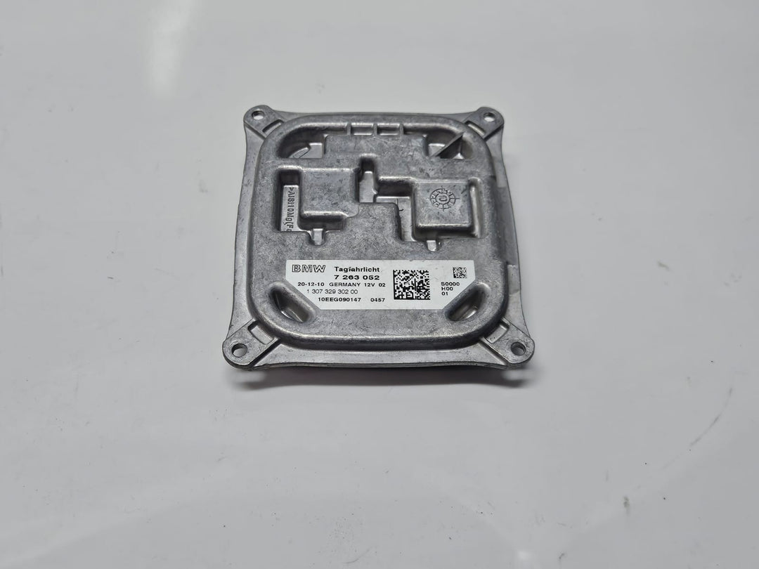 7263052-BMW 3 SERIES E92 E93 X5 E70 HEADLIGHT LED DRL MODULE BALLAST OEM
