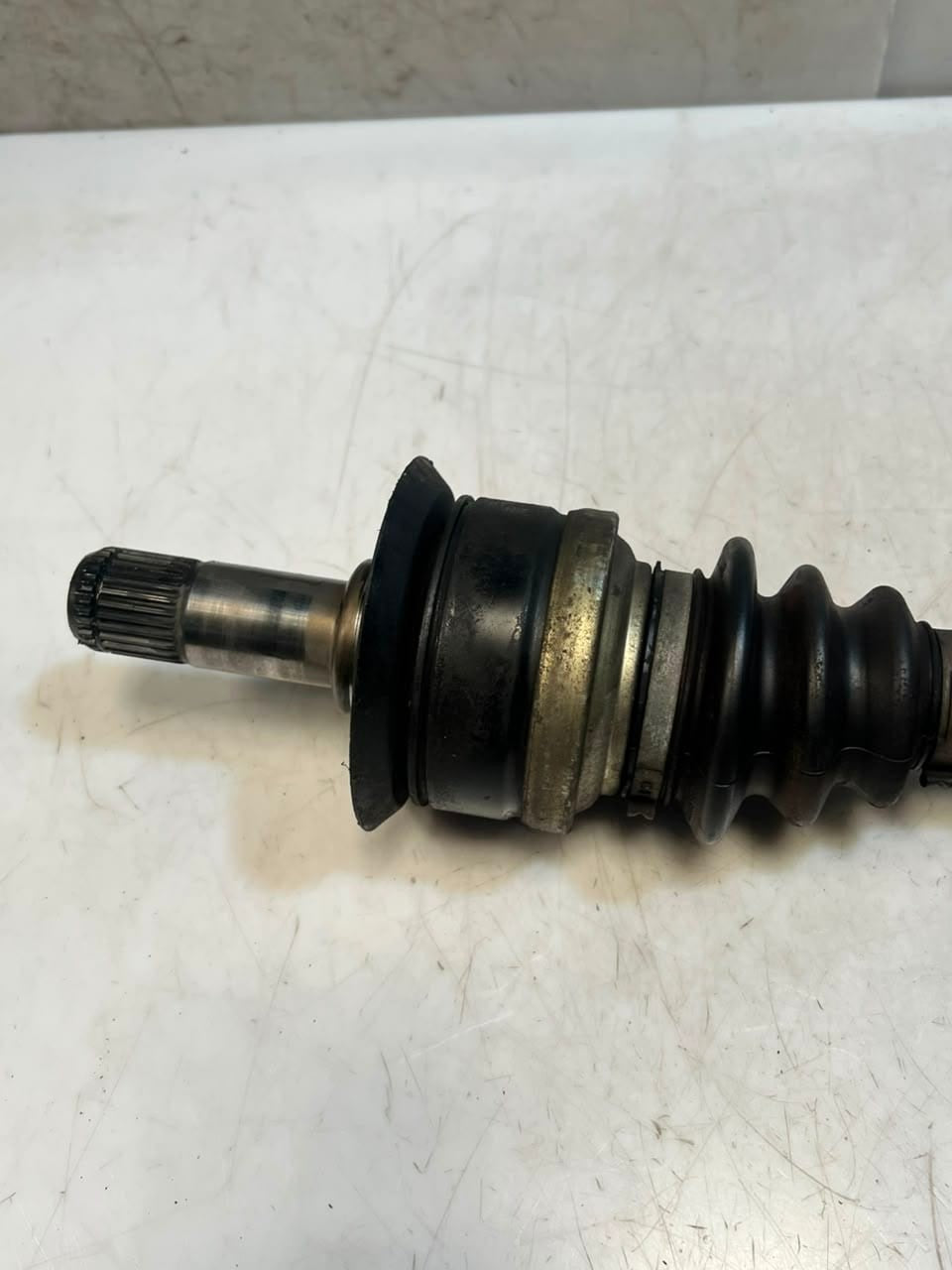 BMW 1' F20, F21, F30, F31, F34, and F36 Drive Shaft Rear Right AXLE 7628252
