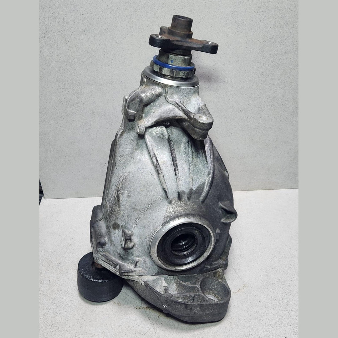 2012 BMW 528i Rear Differential 7584444 F10 528i 535i and F06 F12 650i R 3.23