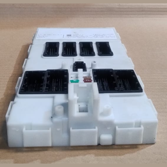 BMW F30 320i F32  F32 120i 320i N20 ENGINE CONTROL Unit ECU SET DME - 8631725