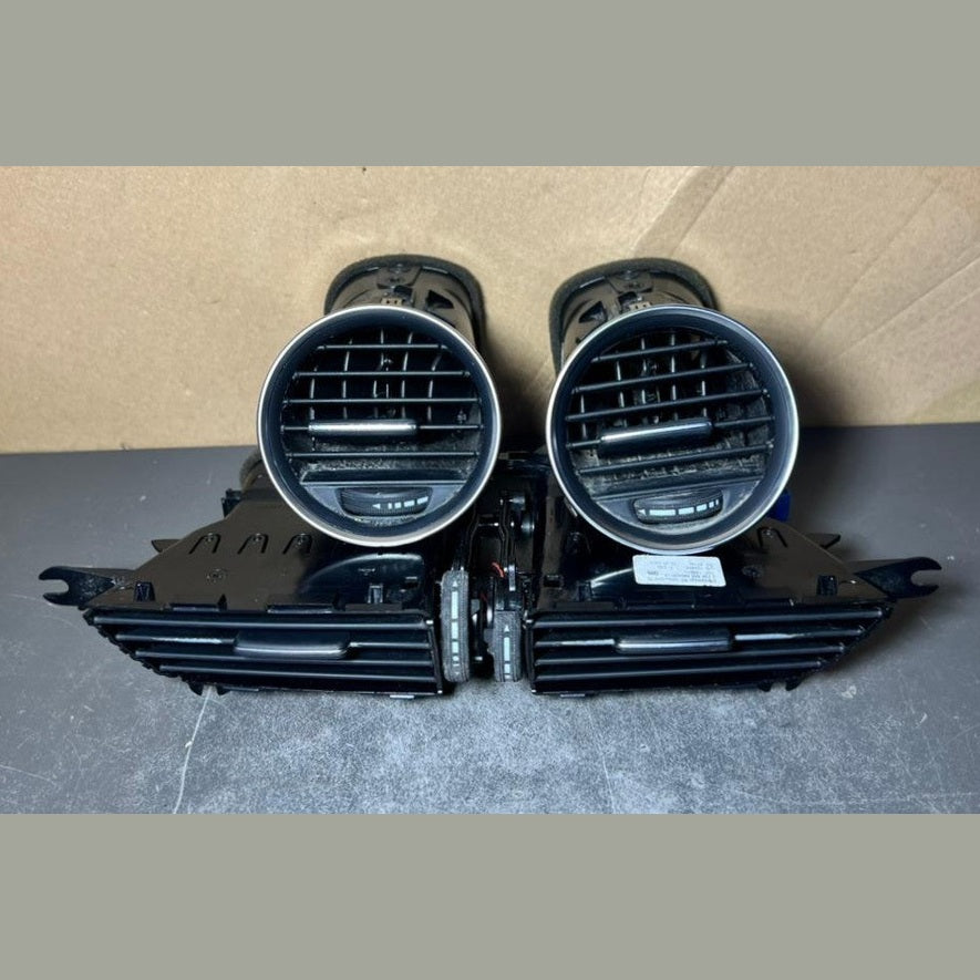 12-14 Mercedes W204 C300 C250 Front Center Dashboard  Heater A/C Air Vent Set