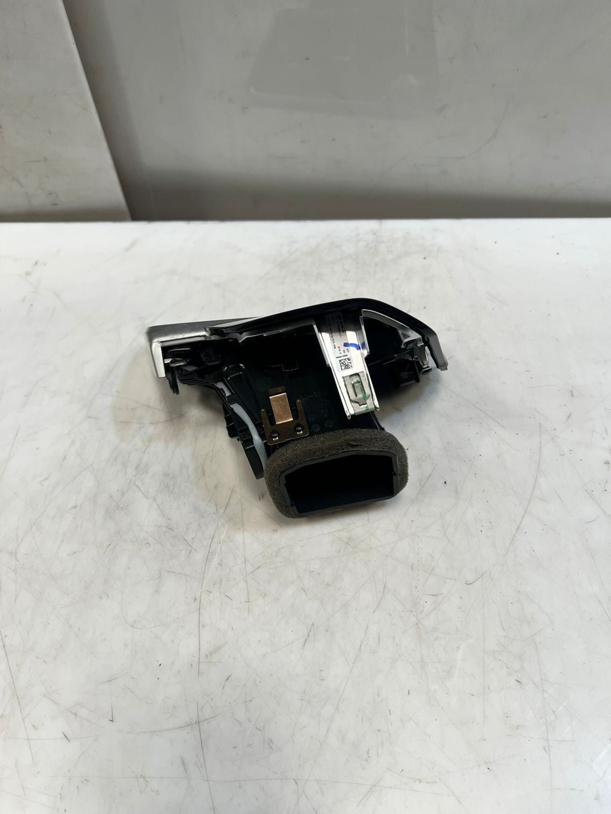 BMW 3 Series G20 G21 LCI G22 G23 Dashboard Air Vent Right Driver Side 6848619