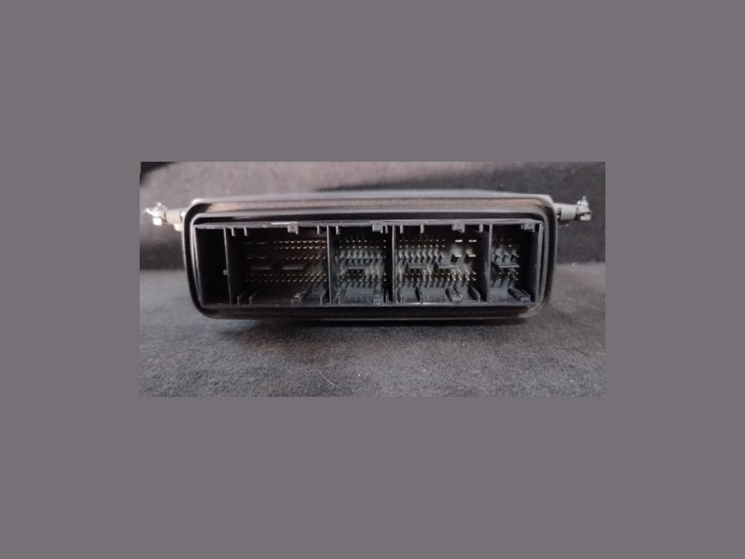 BMW 750i 7608099 Engine Control Module Unit Complete set with key  N63 TWIN TURB