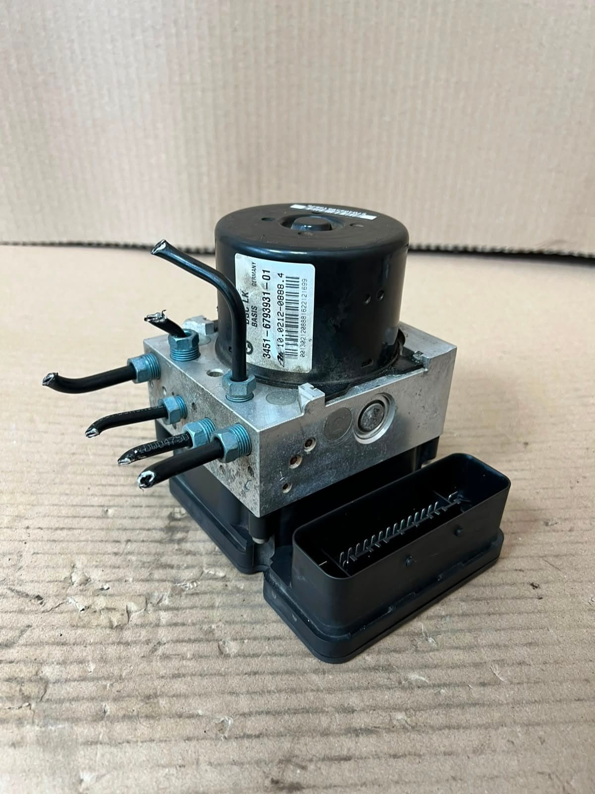2012-2013 BMW 335i F30 F20 ABS BRAKE Pump Control Module 6793931 OEM