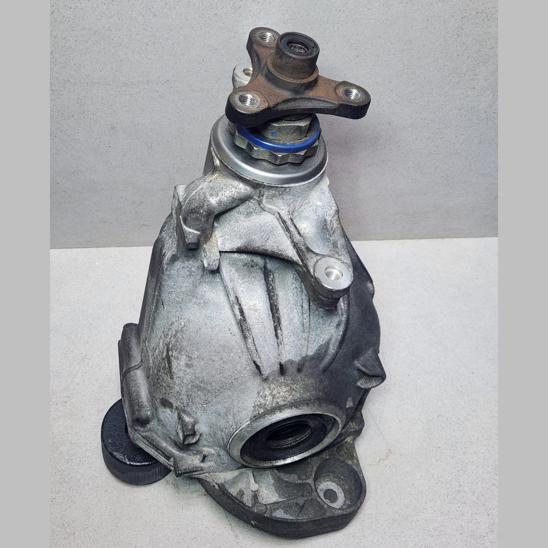 2012 BMW 528i Rear Differential 7584444 F10 528i 535i and F06 F12 650i R 3.23
