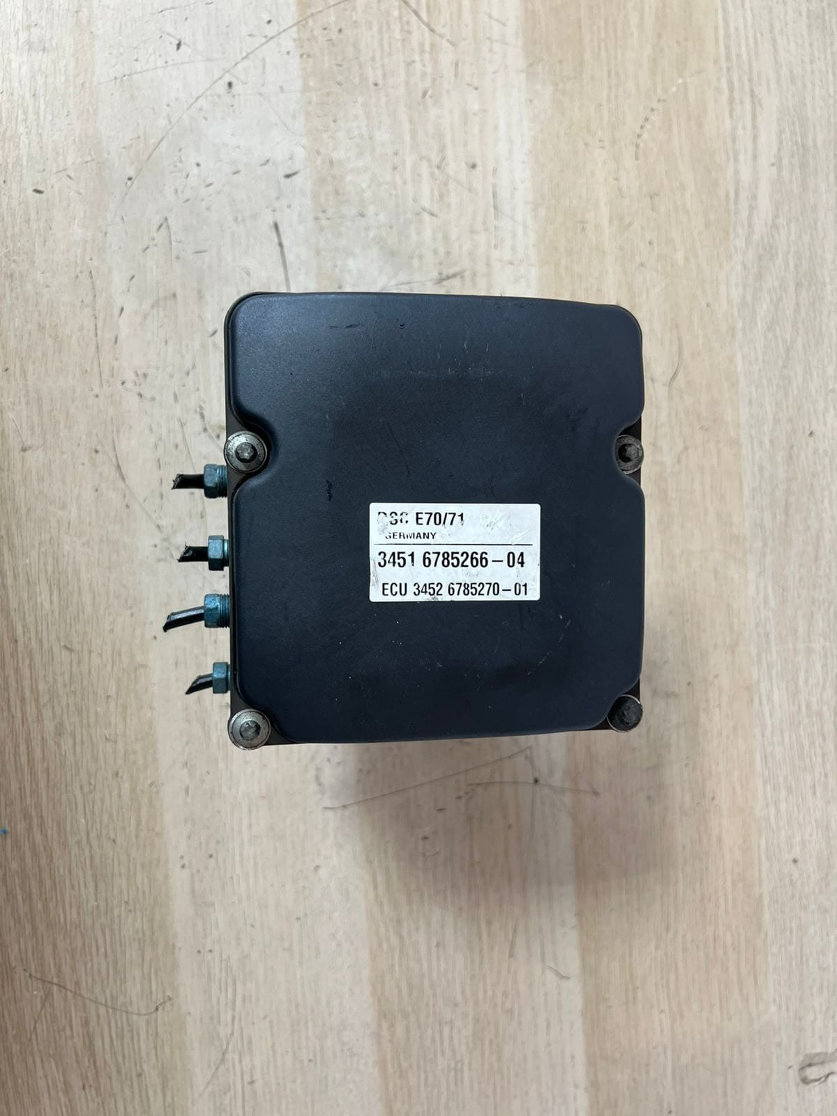 08-14 BMW E71 X6 X5 ABS Antilock Brake Pump Control Module 3451 6785266-04 OEM