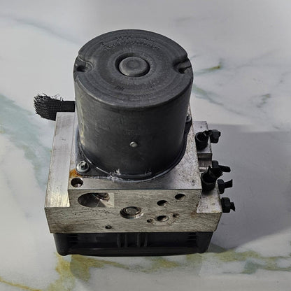 OEM BMW F02 F07 ABS Anti Lock Pump Brake Module 6797036, 6797038