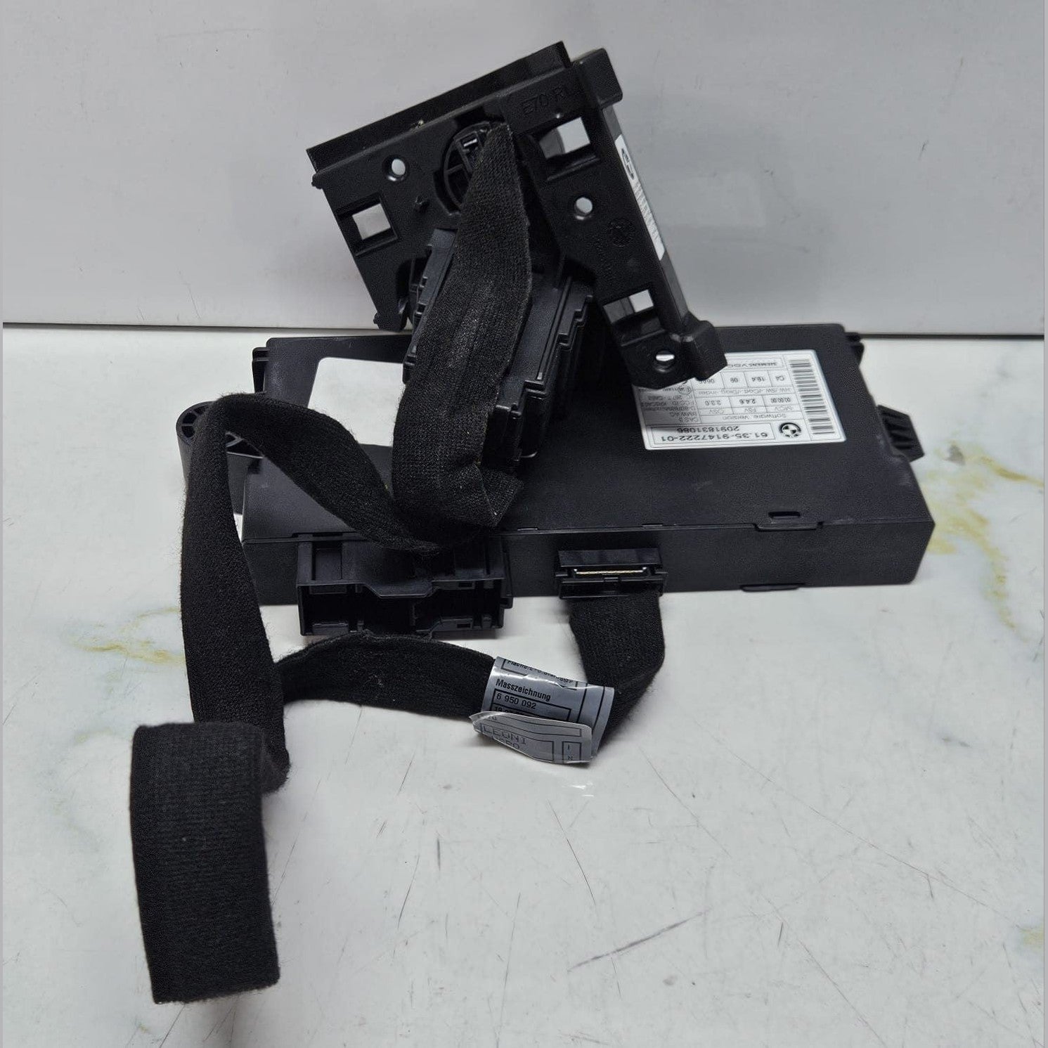 BMW 2008-2010 528 and 328 Engine Control Unit DME MSV80.0-7594483 ECU SET OEM