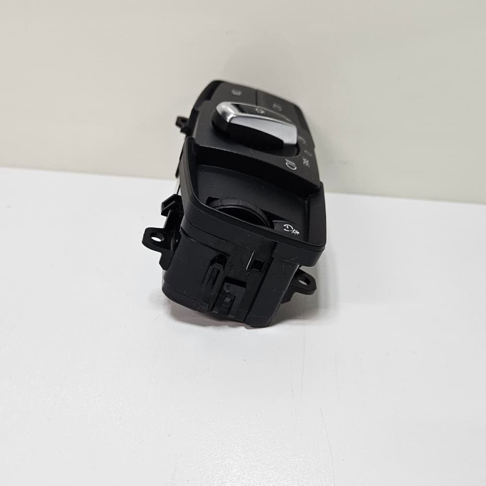 OEM BMW F20 F21 F30 F31 Headlight Switch Light Control Element 9265303