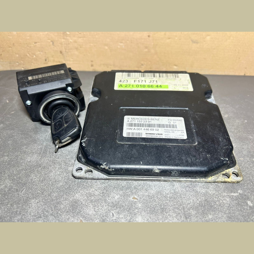 Mercedes W171 ECU Engine Control Module Ignition Key Switch Set A271 0106644 OEM