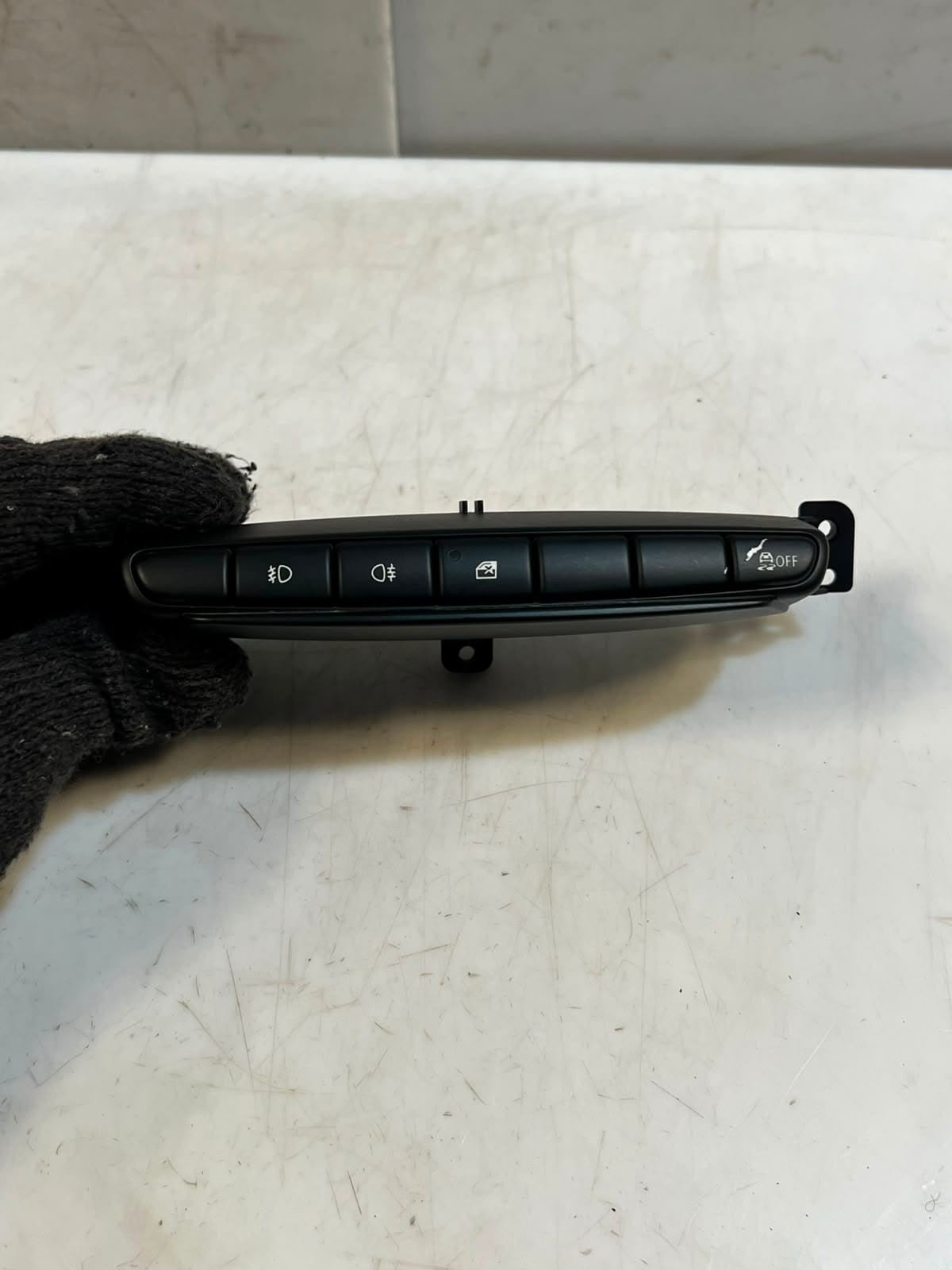 Mini Cooper R60 Countryman Center Console Switch Control Panel 9804919