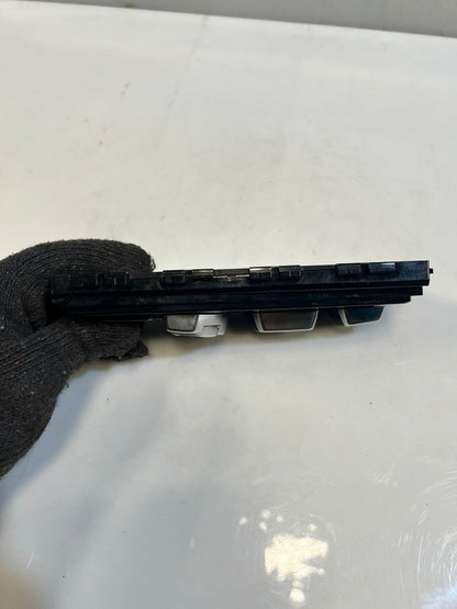BMW 5 7 Series G30 G31 G11 530i Seat Adjustment Control Switch Panel 6834262
