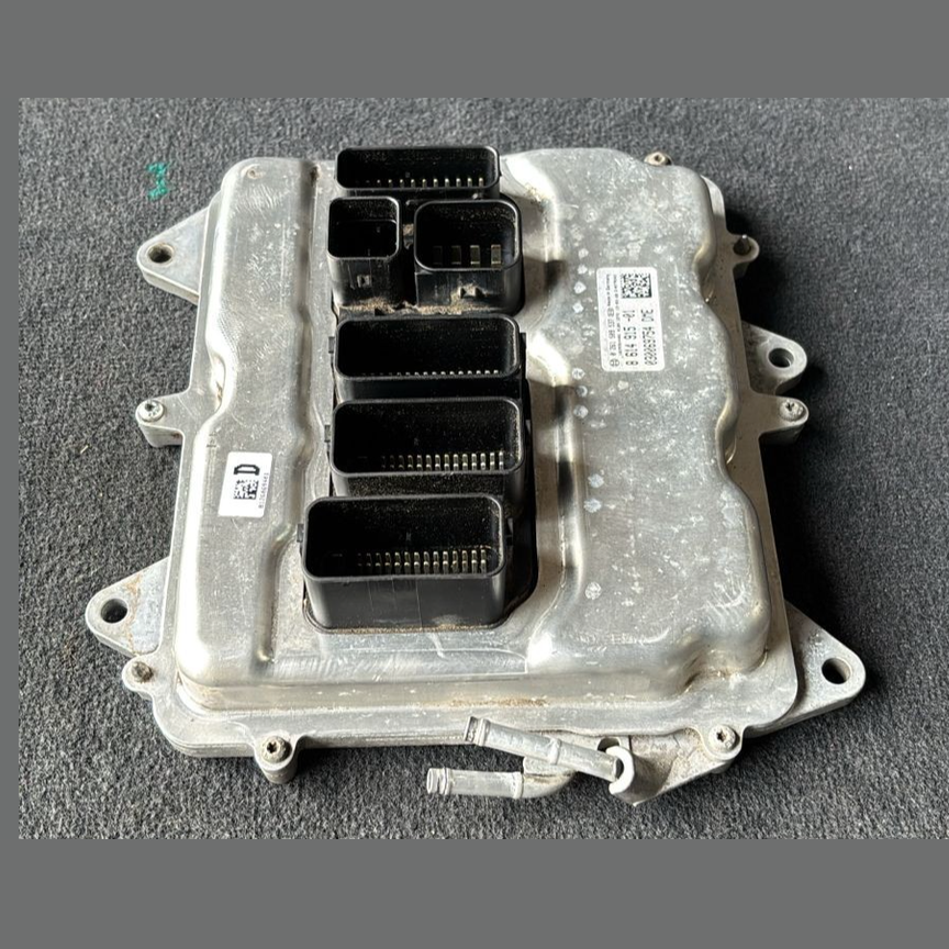 BMW F01 F02 F06 F07 F12  550i 650i 8 614 ENGINE CONTROL UNIT MODULE - 8614915
