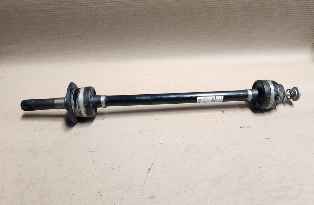 2018 BMW X3 G01 M40iX Rear Right Output Shaft 8689560 OEM