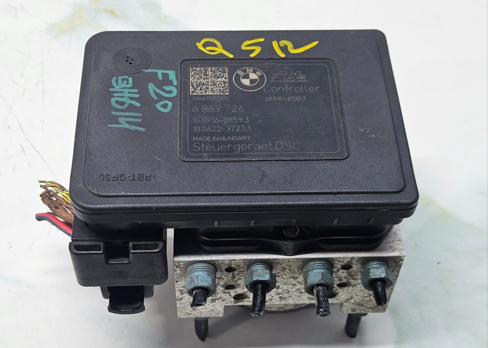 2014-2015 BMW 320i Anti Lock Brake Pump Module 6869726