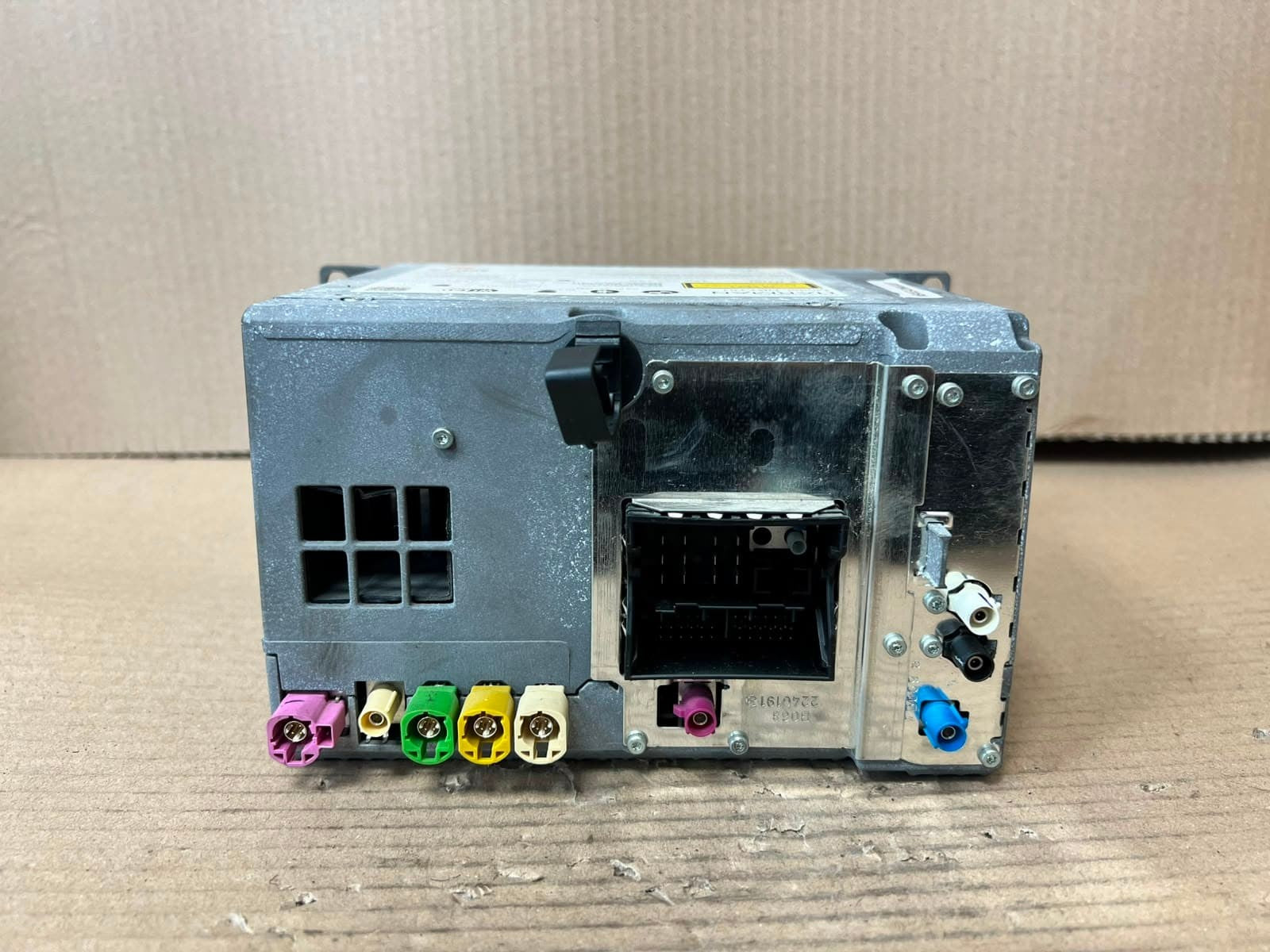 BMW X3 X4 X5 F10 F11 F30 HARMAN NBT HU Radio Navigation Head Unit 9327314 OEM