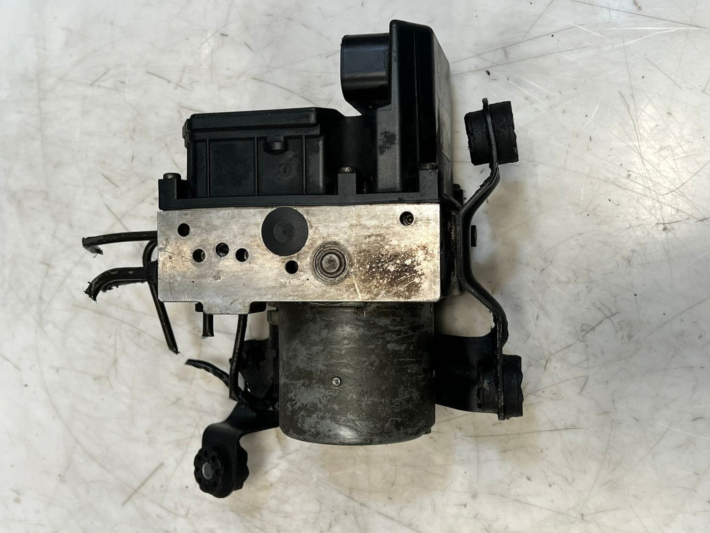2000-2001 BMW X5 E53 Abs Pump anti-lock brake system Module 6758628 OEM