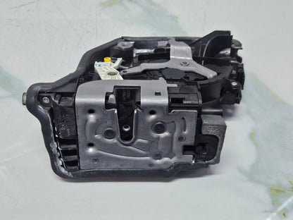 BMW G30 LCI 530d M Package Door Lock Latch Rear Left Side 7477689 OEM