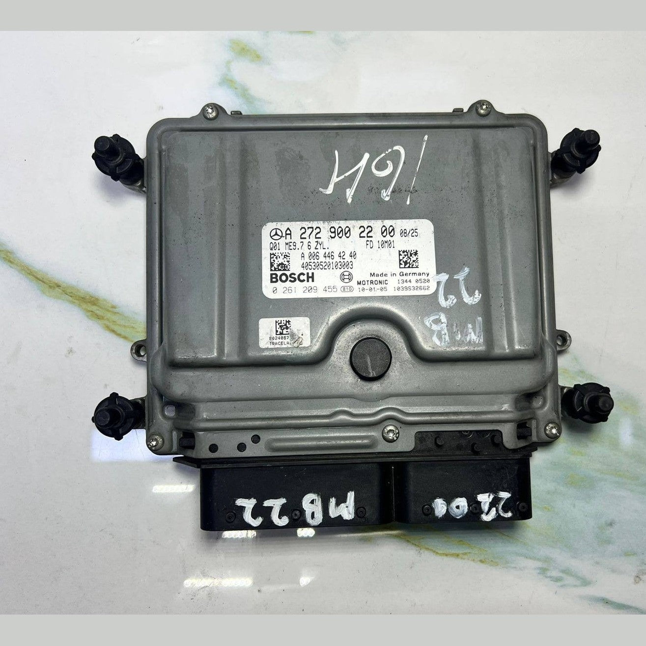 2010-2011 Mercedes-Benz ML350 Engine Control Module A2729002200 W164 ML350