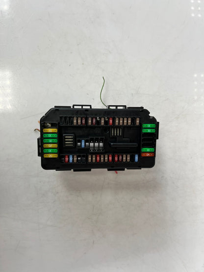 2015-2016 BMW 435i 1 2 3 4 F Series Engine Fuse Box Control Module 9389068 OEM