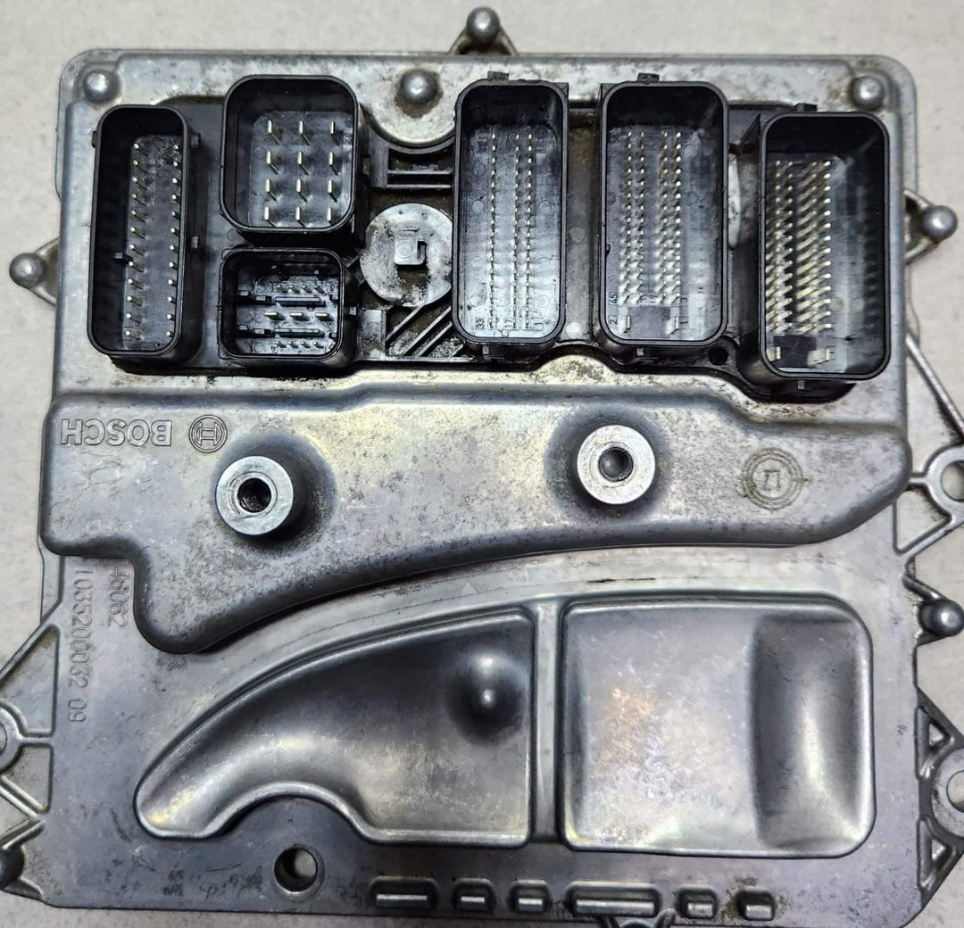 2011-2012 BMW X5 Engine Control Module 8618483 E70 E82 E88 E90 E92 E93 