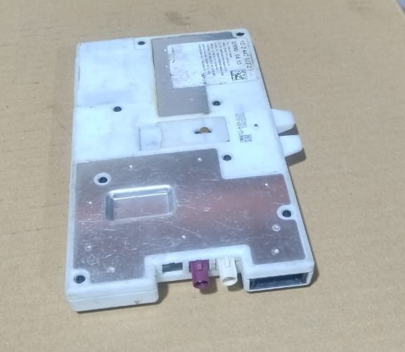 OEM BMW G11 G12 TELEMATICS COMMUNICATION ANTENNA CONTROL MODULE 1D 2447507